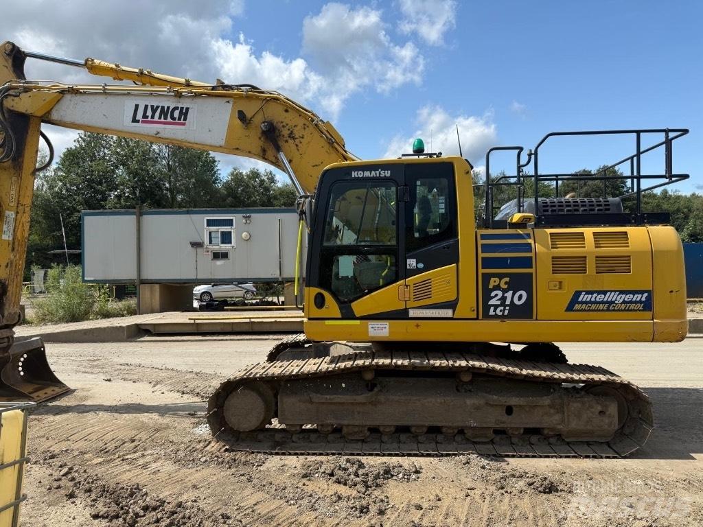 Komatsu PC 210 LCi Paletli ekskavatörler