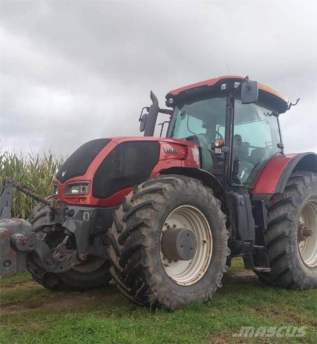 Valtra S352 Traktörler