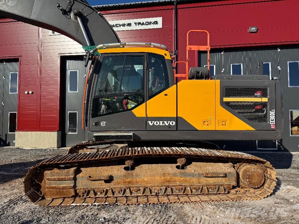 Volvo EC 300 EL Paletli ekskavatörler