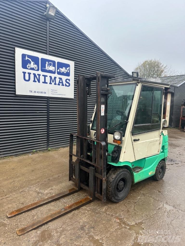 Mitsubishi FG 15 LPG'li forkliftler