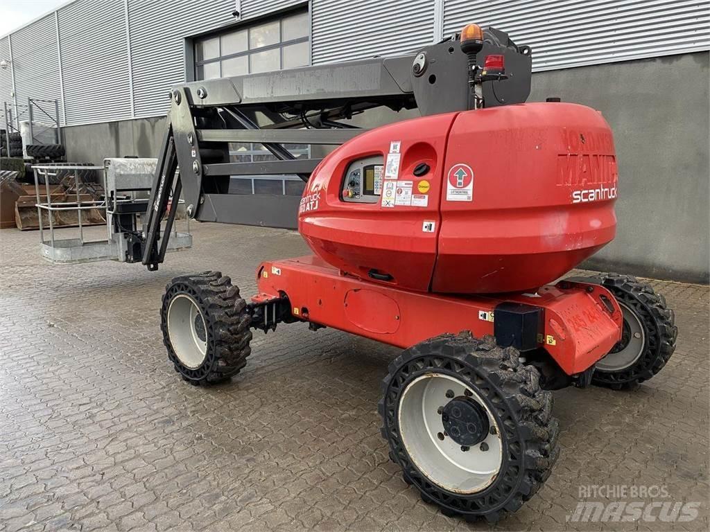 Manitou 160ATJ RC Körüklü personel platformları