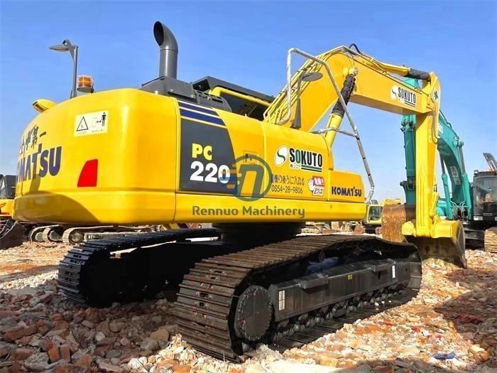 Komatsu PC 220-8 Paletli ekskavatörler