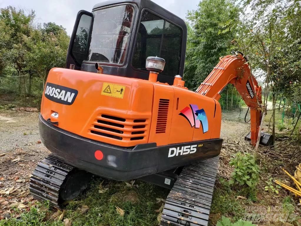 Doosan DH 55 Mini ekskavatörler, 7 tona dek
