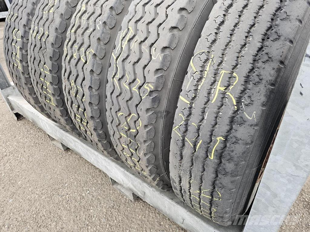 Uniroyal 9 R 22.5 Yari çekici saseler