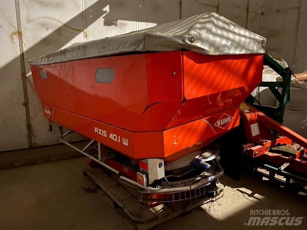 Kuhn Axis 40.1 W Mineral gübre dagiticilar