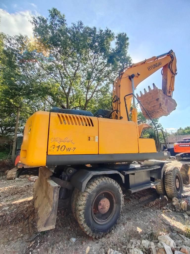 Hyundai Robex 210w-7 Paletli ekskavatörler