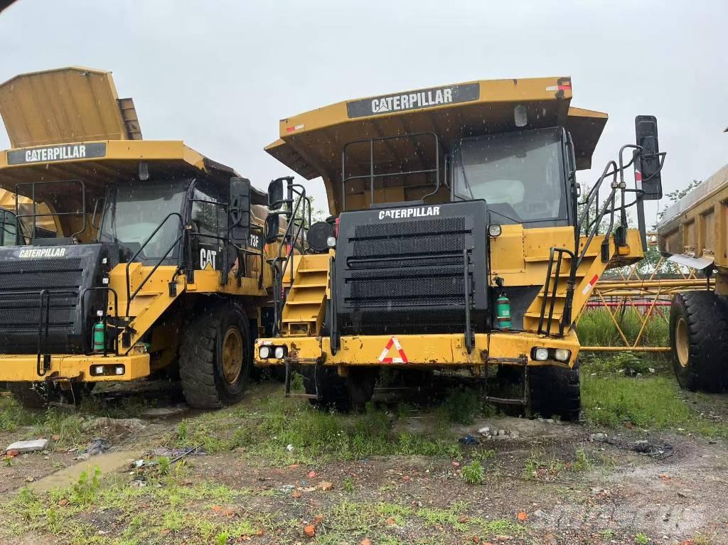 CAT 773 F Yol disi kaya kamyonu
