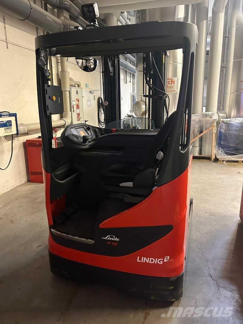 Linde R16B Reach truck - depo içi istif araçları