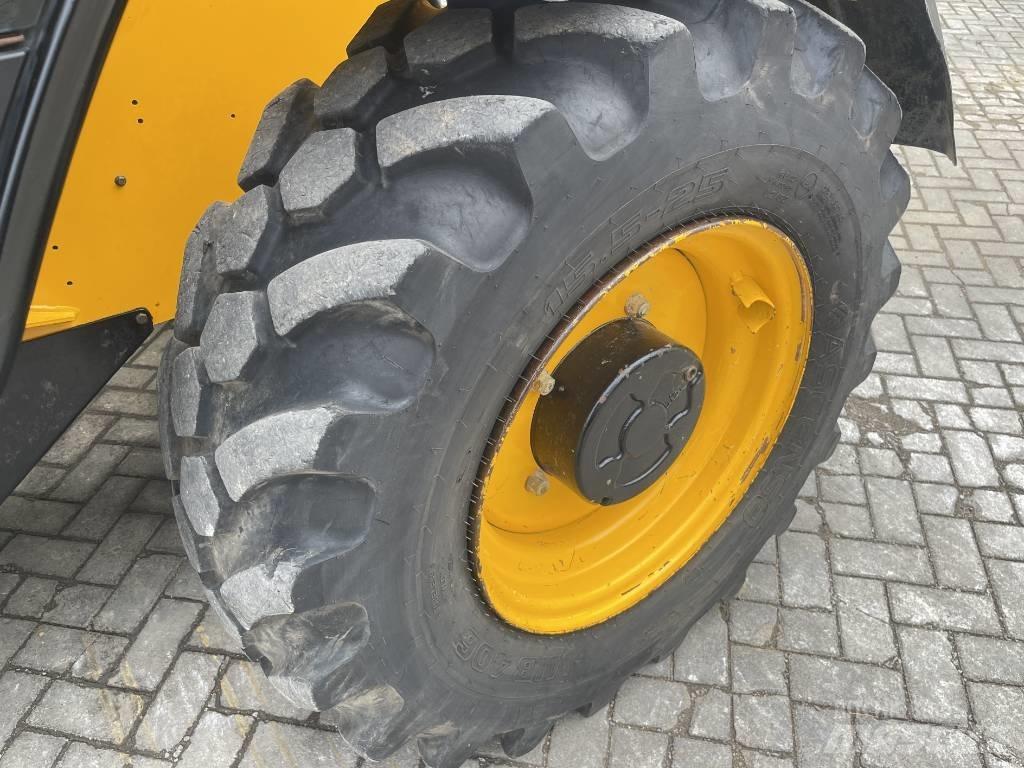 JCB 540-140     2016 Teleskopik yükleyiciler