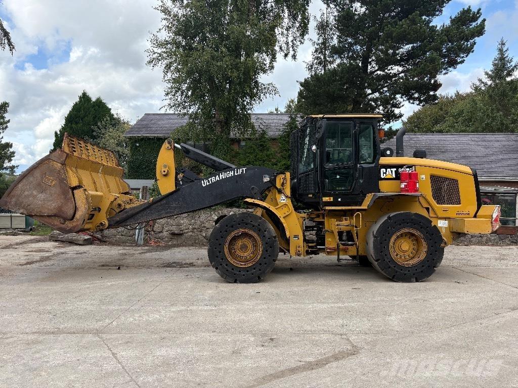 CAT 938 M Tekerlekli yükleyiciler
