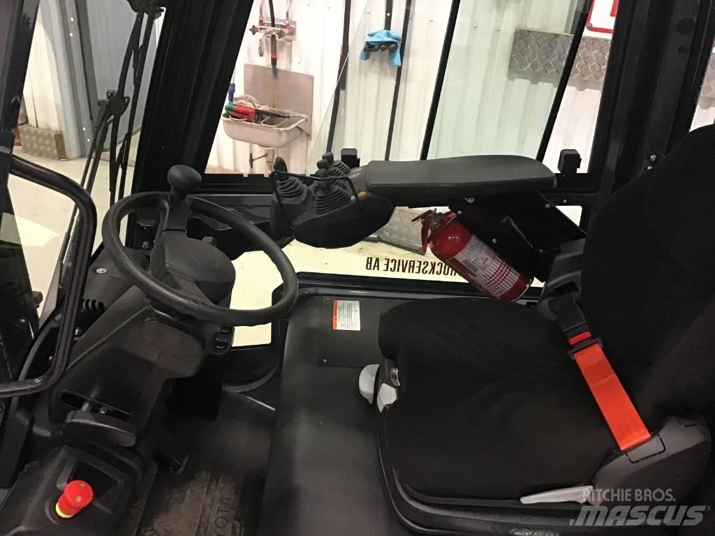 Toyota 8 FB MK 20 T Elektrikli forkliftler