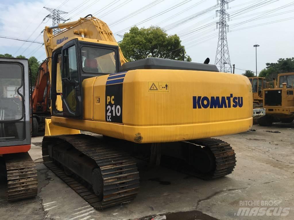 Komatsu PC 210-7 Paletli ekskavatörler