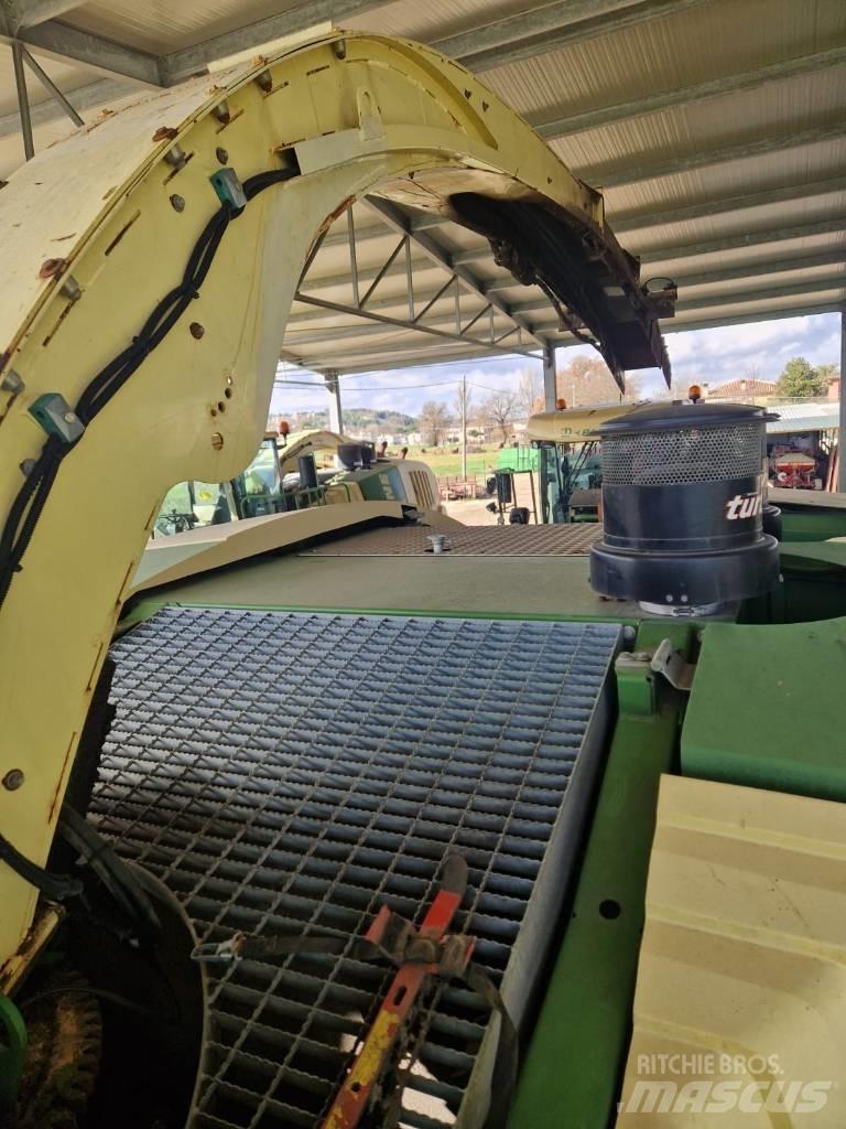 Krone Big X 800 Kendi yürür silaj makinalari