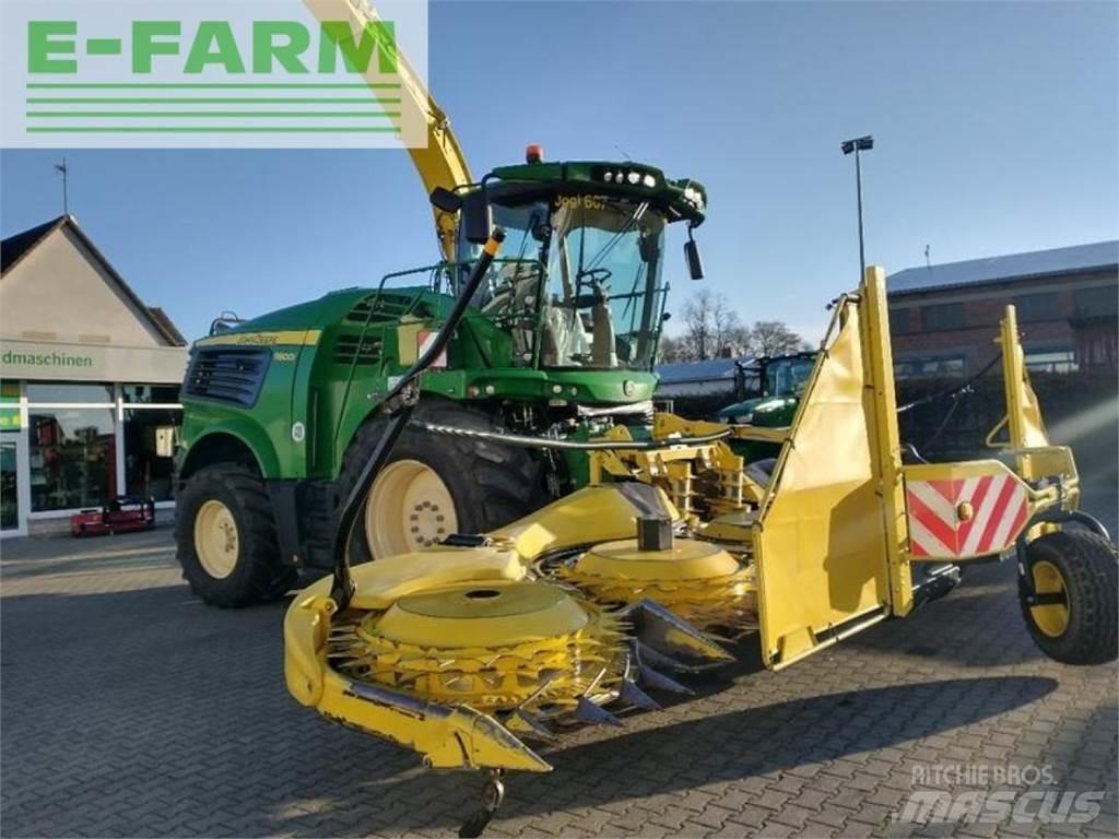 John Deere 9800 Kendi yürür silaj makinalari