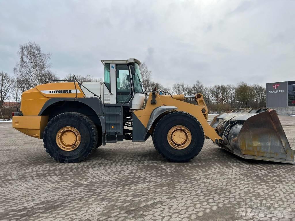 Liebherr 580 Tekerlekli yükleyiciler