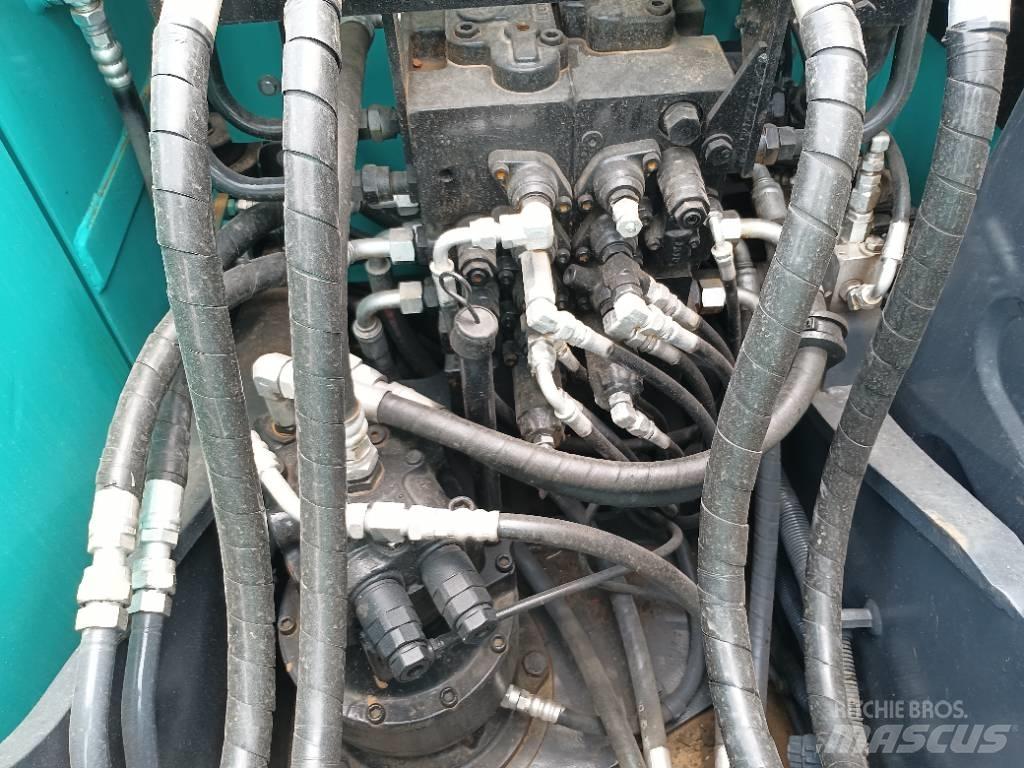 Kobelco SK 140 Paletli ekskavatörler