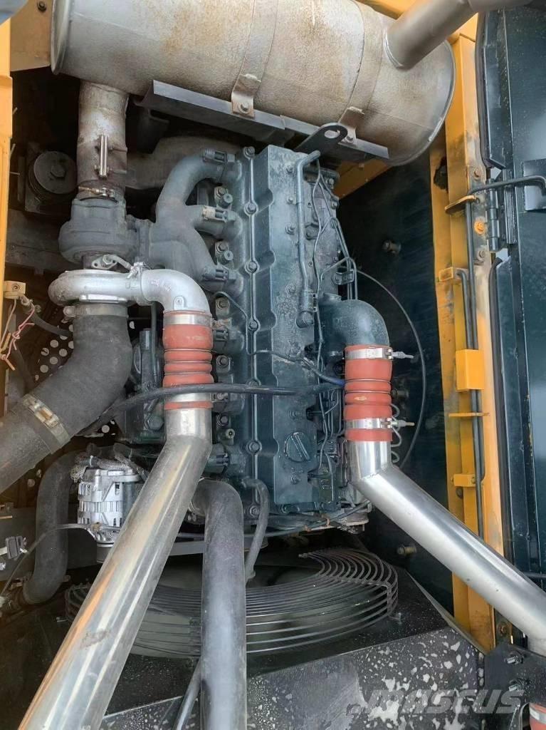Hyundai R305LC-9T Paletli ekskavatörler