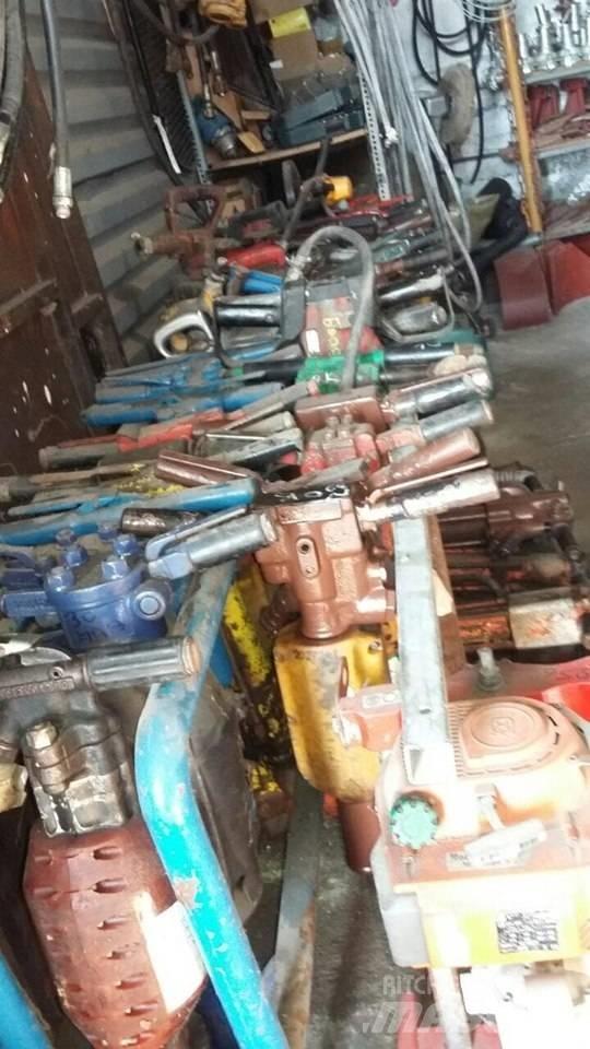Atlas Copco TEX 250 Hidrolik kırıcılar