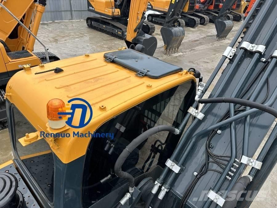 Hyundai R305LC-9T Paletli ekskavatörler