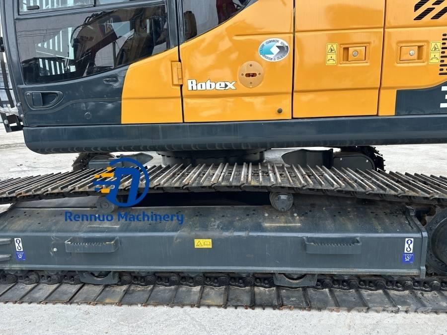 Hyundai R305LC-9T Paletli ekskavatörler