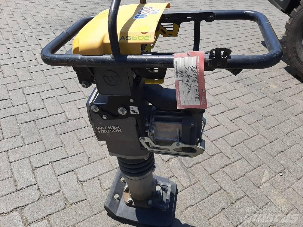 Wacker Neuson AS60e Sıkıştırma tokmakları