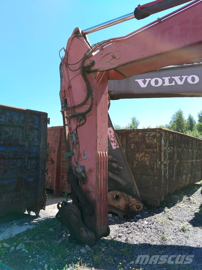 Volvo EC 290 C Paletli ekskavatörler