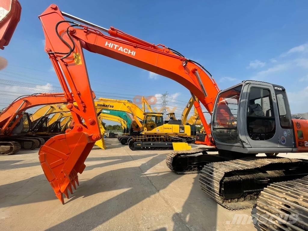 Hitachi EX 200 Paletli ekskavatörler