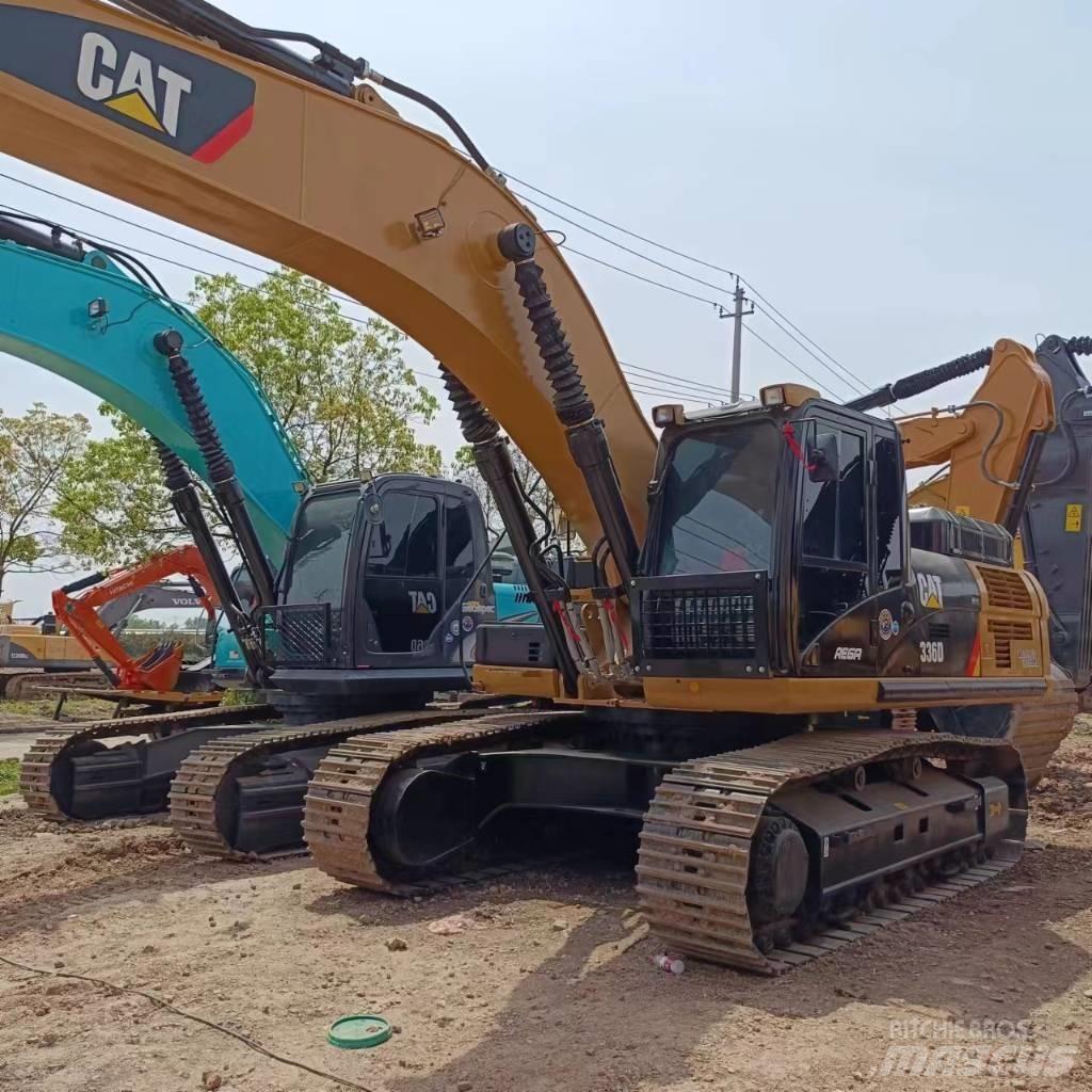 CAT 336 Paletli ekskavatörler