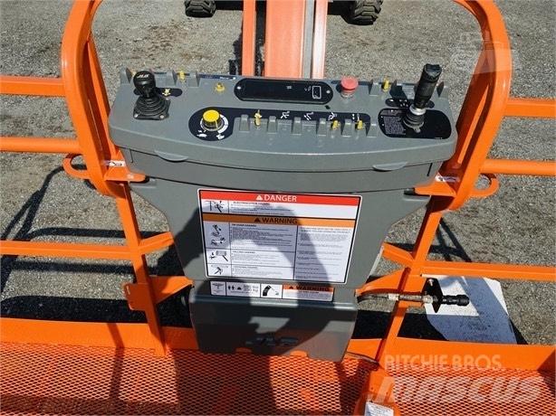 JLG 460 SJ Teleskopik personel platformları