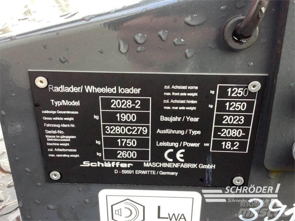 Schäffer 2028-2 Mini yükleyiciler