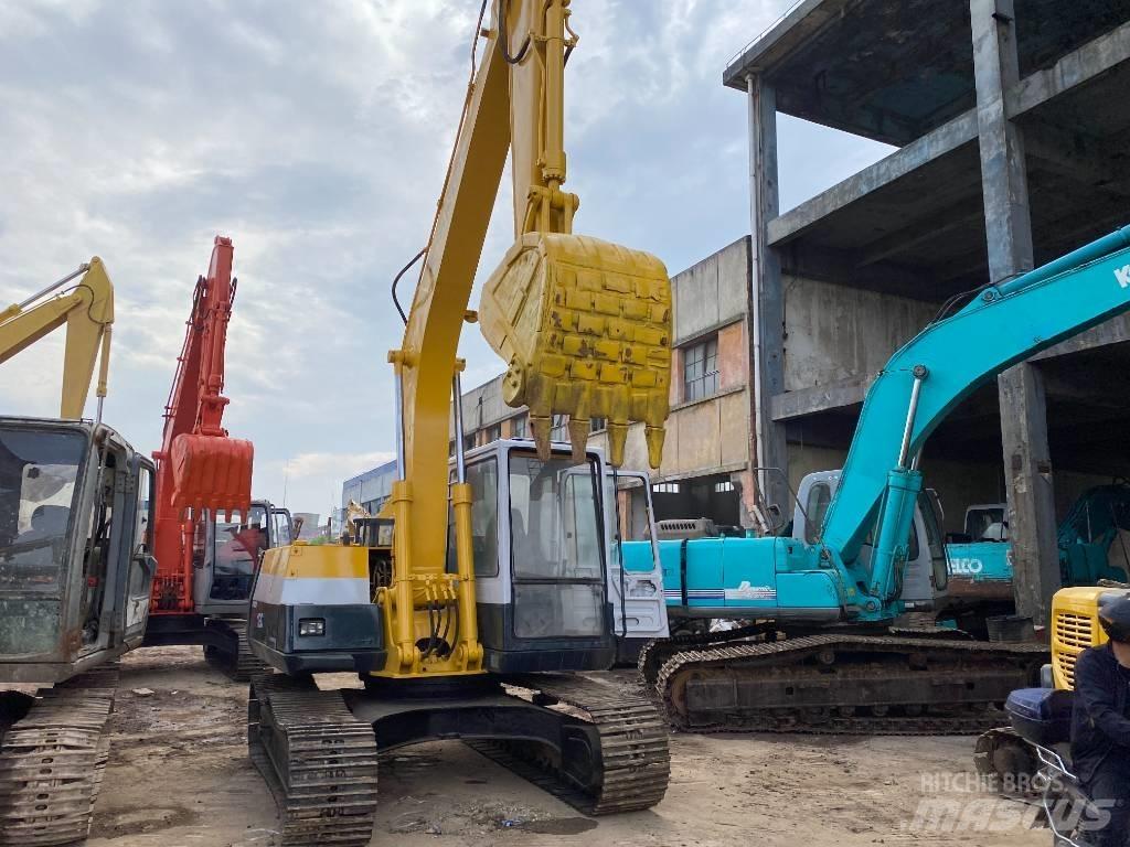 Komatsu PC 120-5 Paletli ekskavatörler