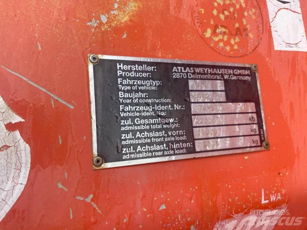 Atlas 1704 Lastik tekerli ekskavatörler