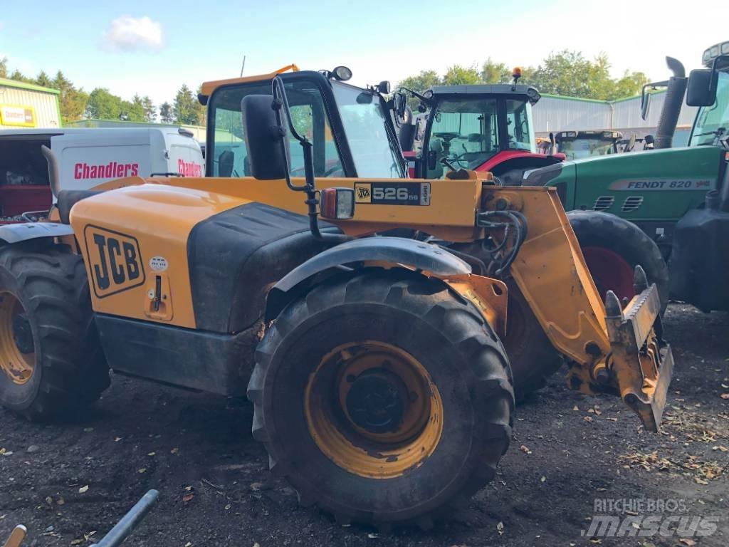 JCB 526-56 Tarimsal teleskopik yükleyiciler