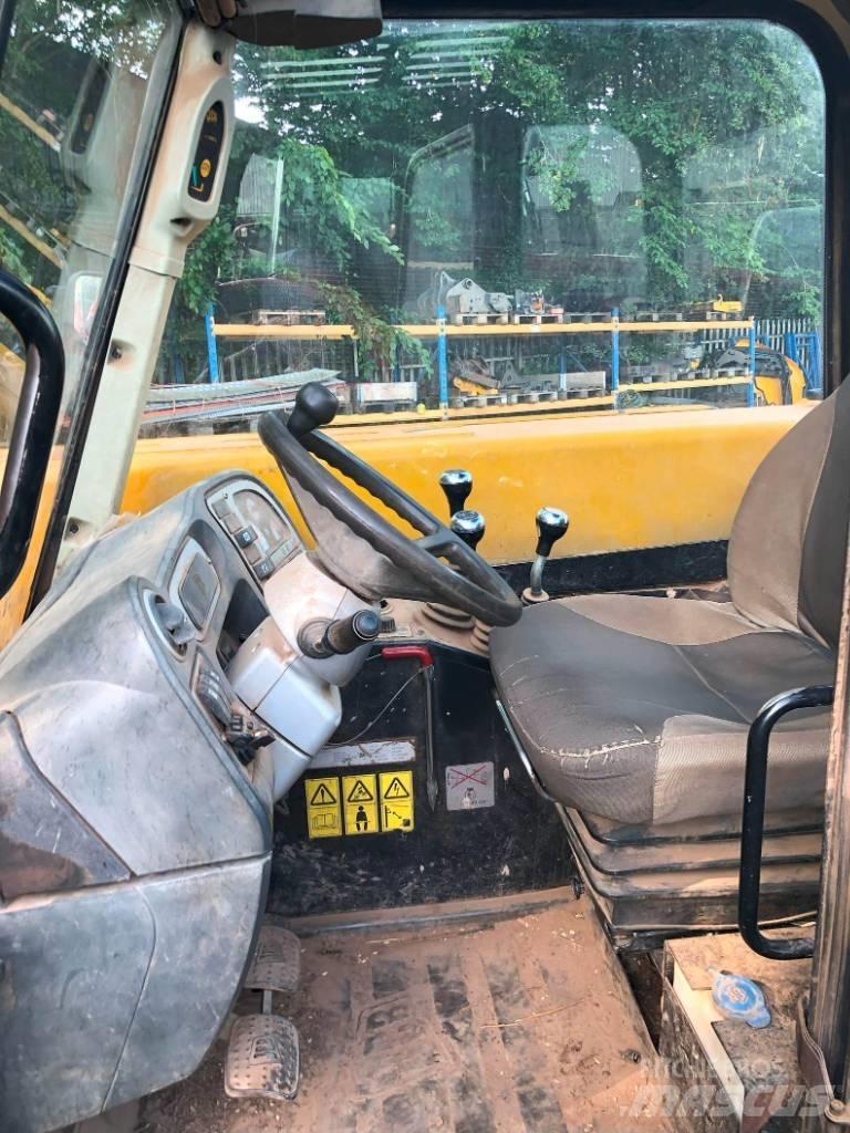 JCB 526-56 Tarimsal teleskopik yükleyiciler