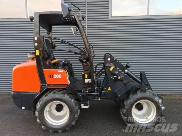 Kubota RT 280 Mini yükleyiciler