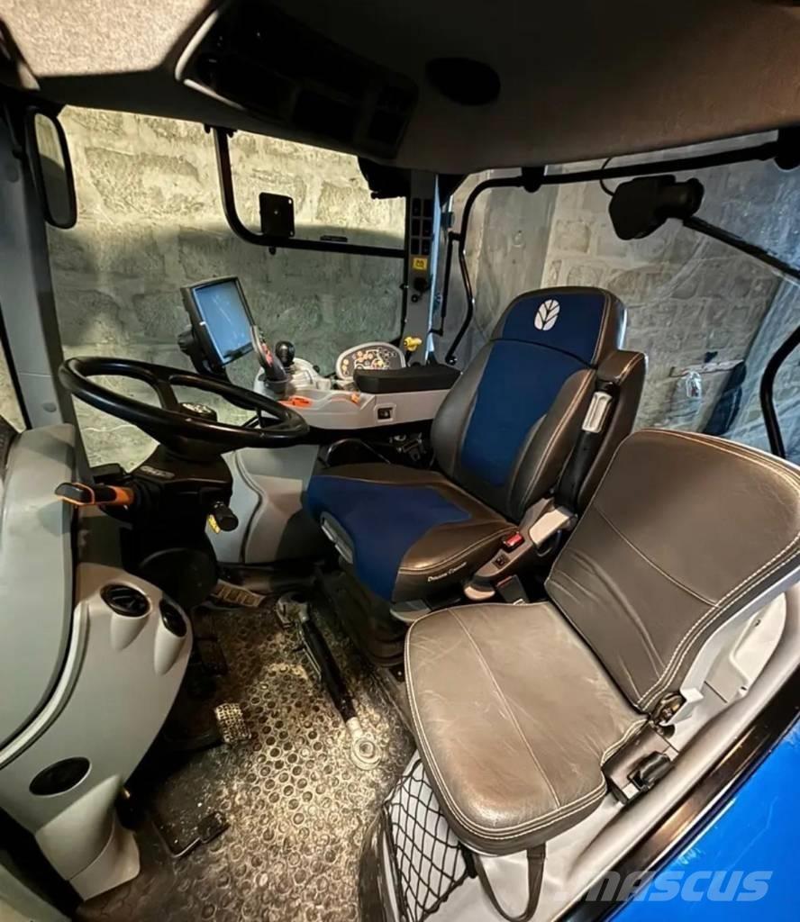 New Holland T 7.225 Traktörler