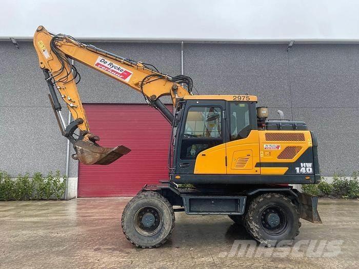 Hyundai HW140 Özel ekskavatörler