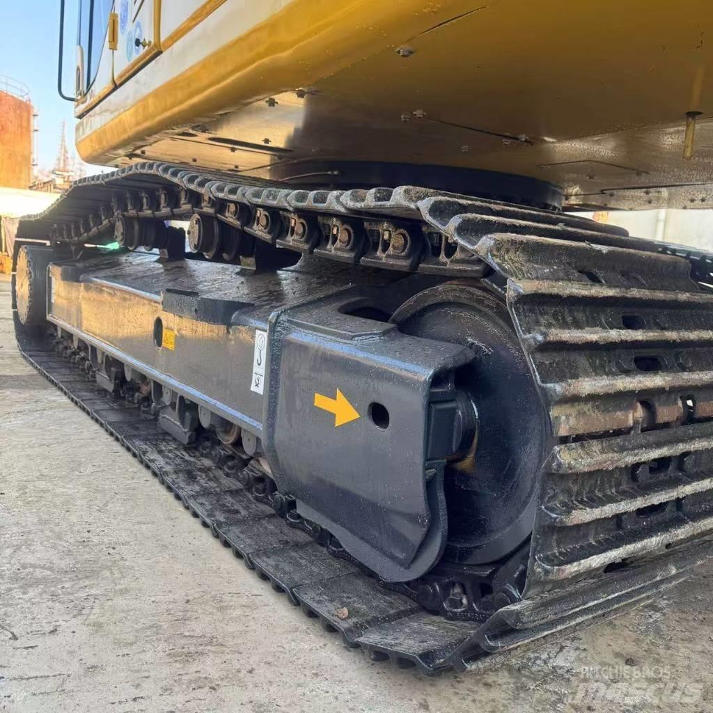 Komatsu PC 300 Paletli ekskavatörler