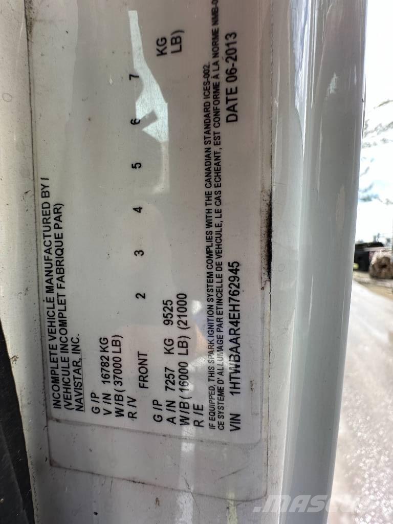 International 7300 Araç üstü platformlar