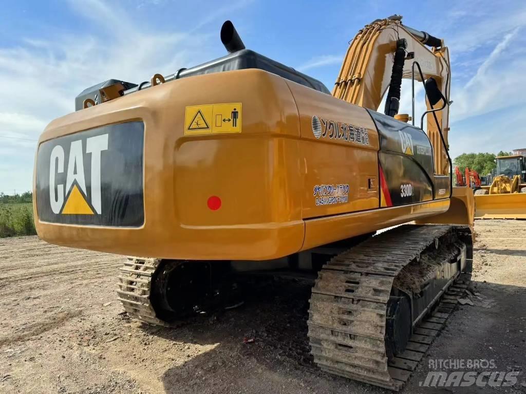 CAT 330 D2 Midi ekskavatörler 7 - 12 t