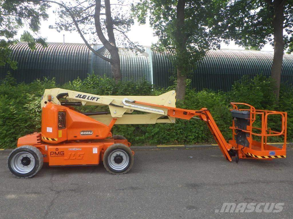 JLG M450AJ Körüklü personel platformları