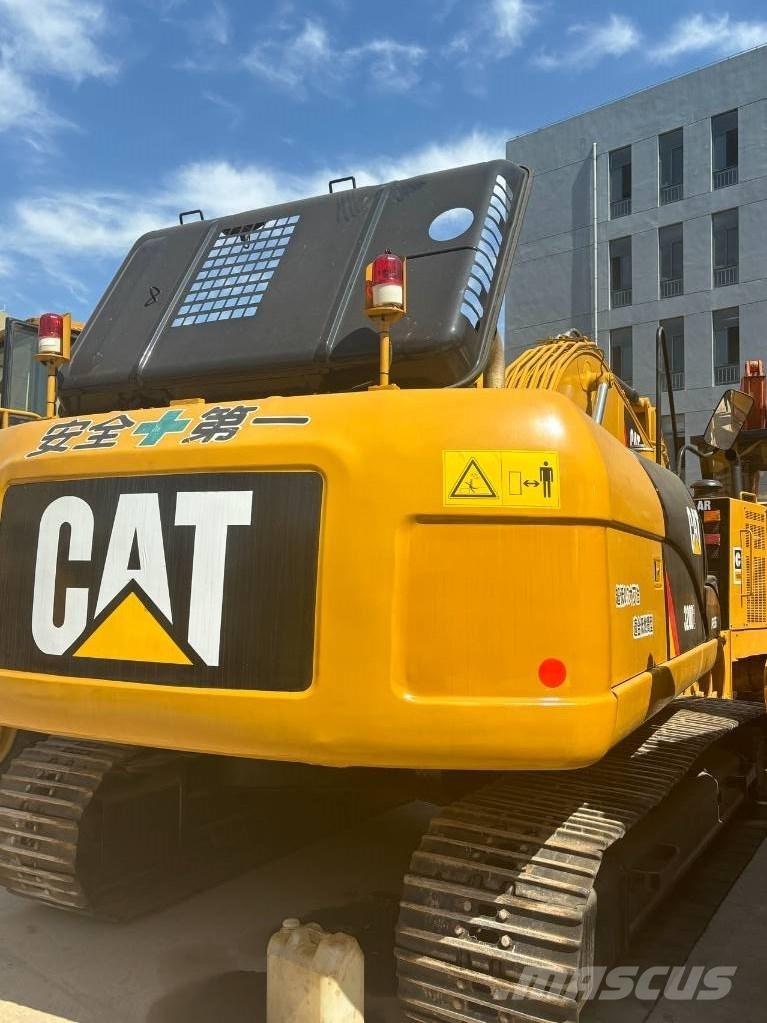 CAT 320D Paletli ekskavatörler