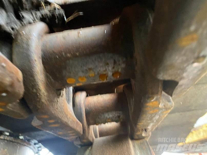 Hitachi EX 165 Paletli ekskavatörler