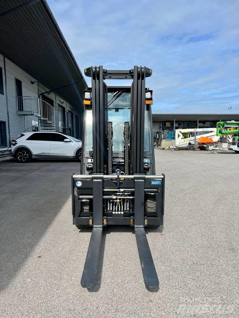 Hyundai 35DN-9V Dizel forkliftler