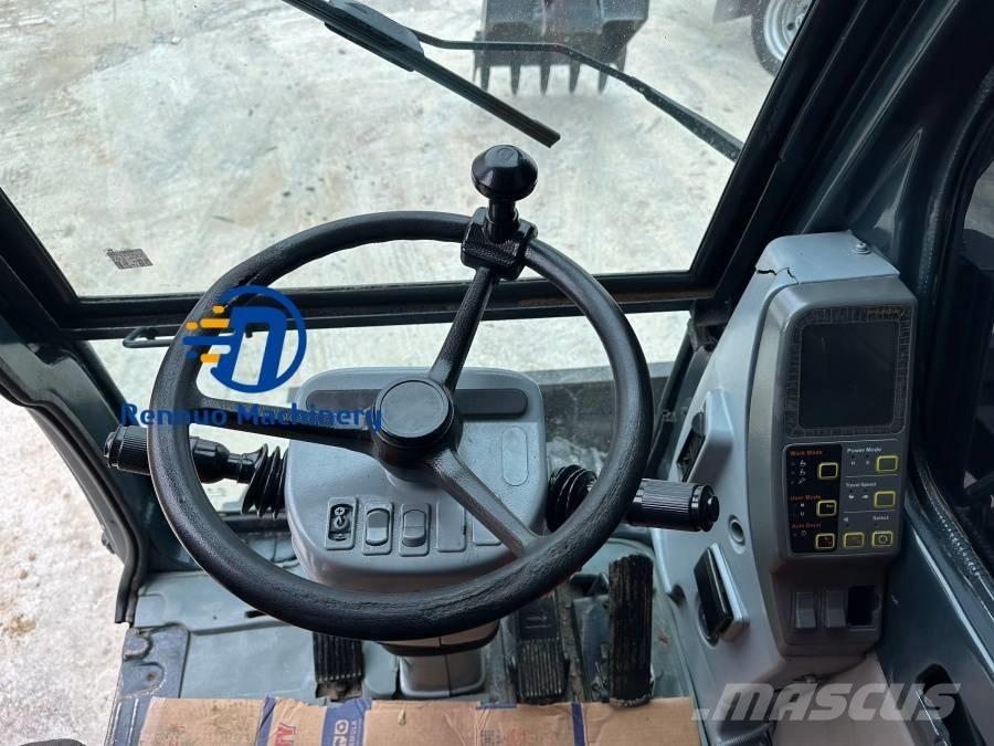 Hyundai 150W-9 Lastik tekerli ekskavatörler