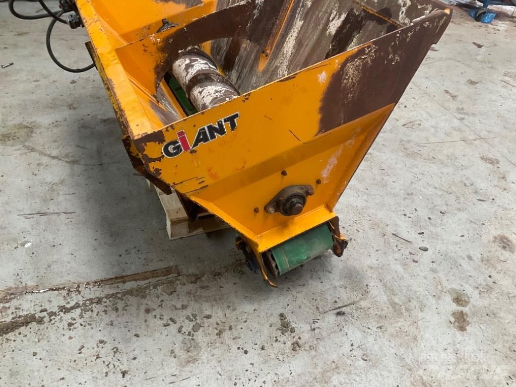 GiANT Sandskovl Diger hayvancilik makina ve aksesuarlari