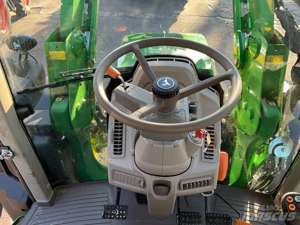 John Deere 6120 M Traktörler