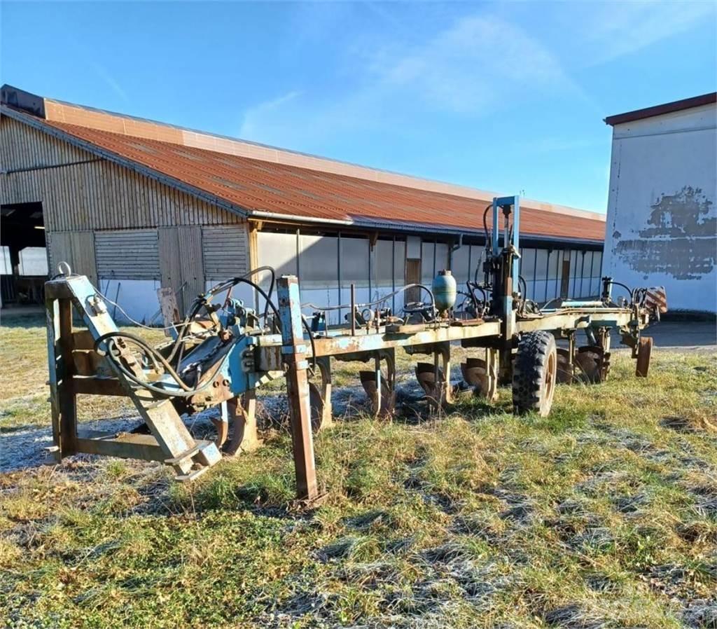 Fortschritt B550 Pulluklar