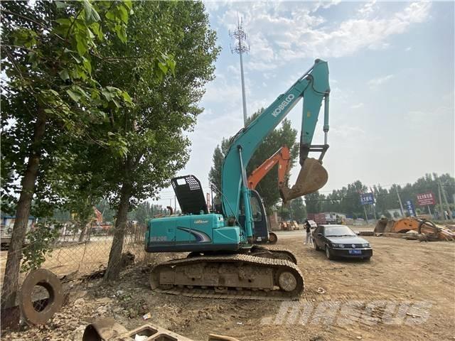 Kobelco SK 210-8 Paletli ekskavatörler