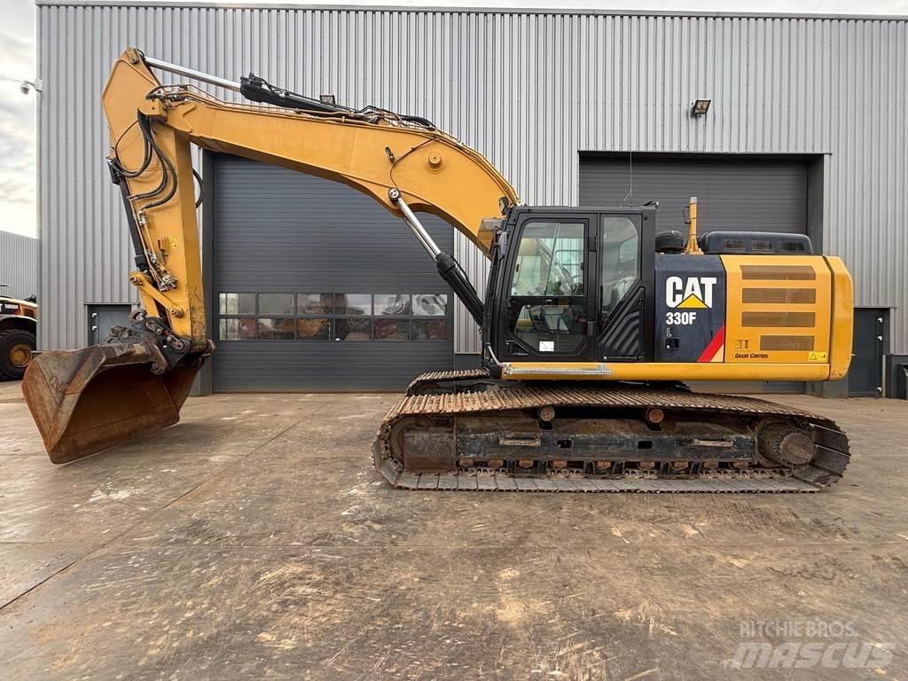 CAT 330FL Paletli ekskavatörler